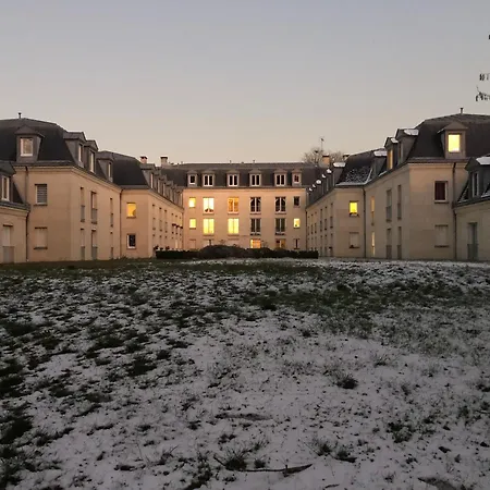 Nature Et Silence A Saint Germain En Laye 아파트